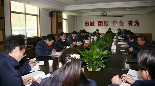 西安煤機(jī)公司開(kāi)展“假如沒(méi)有陜煤化集團(tuán)強(qiáng)大支持，重裝集團(tuán)怎么辦”大討論活動(dòng)